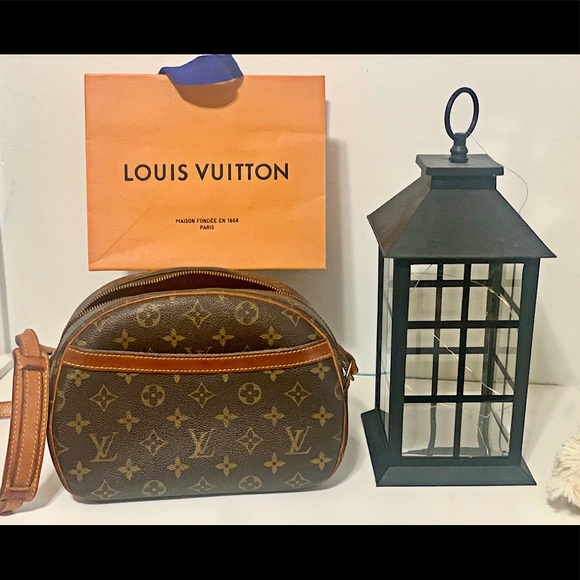 SOLD | LOUIS VUITTON BLOIS - Picture 2 of 8
